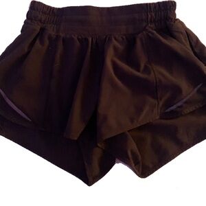 LULULEMON HOTTY HOT SHORTS